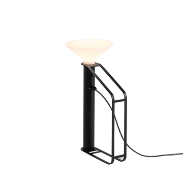 Muuto Piton Portable Lamp - Svart laddning