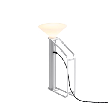 Muuto Piton Portable Lamp - Aluminiumladdning